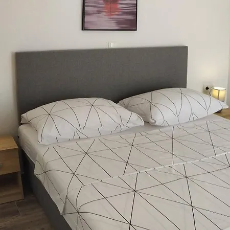 Apartament In Okrug Gornji With Sea View, Balcony, Air Conditioning, Wifi 5059-4 Trogir